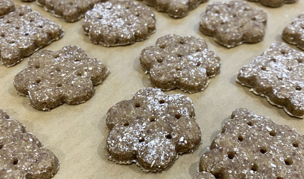 wiggle butt banana biscuit